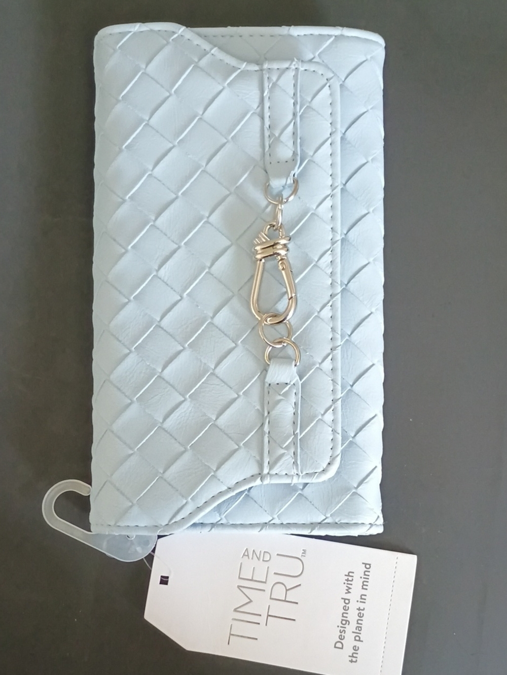 Time and Tru White Woven Clutch Wallet with Silver Hardware